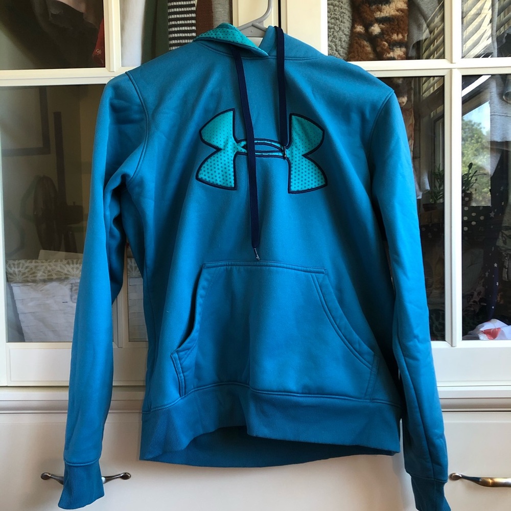 under amour hoodie